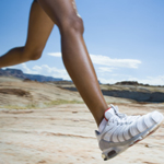 Smerter i knæ og andre led forhindrer mange i at motionere, elektrisk impulsbehandling ( Re5) kan mindske smerterne